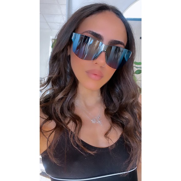 NEW Dior Xtrem M2U Sunglasses in Blue Mirror Lens - Picture 2 of 8